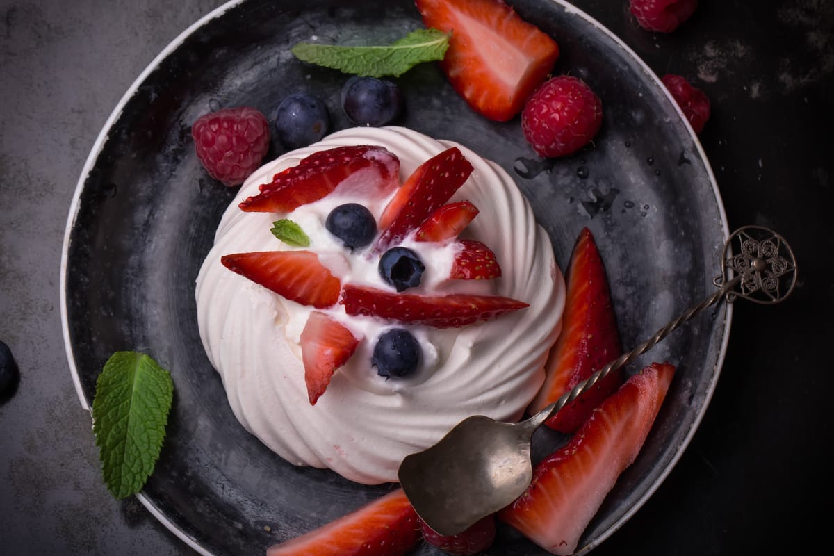 Classic Strawberry Pavlova