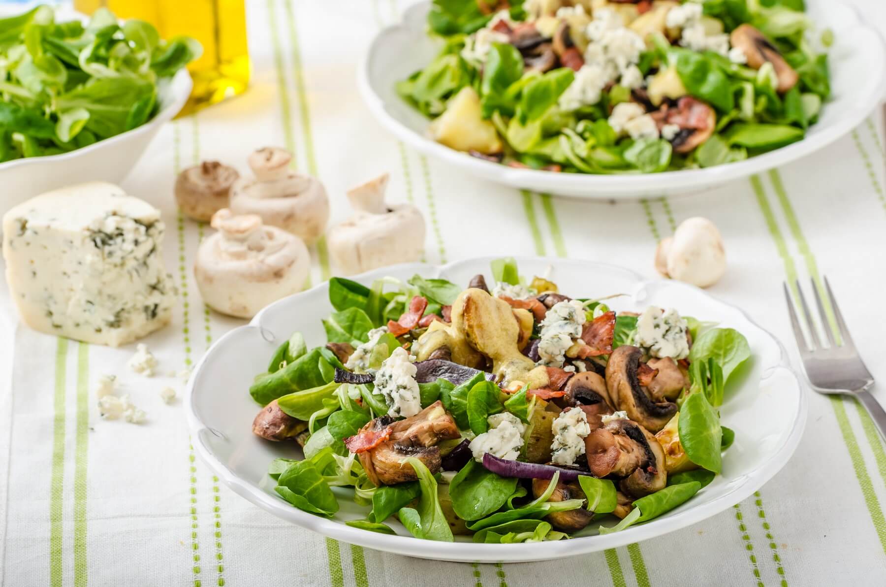 Mushroom and Bacon Salad Recipe