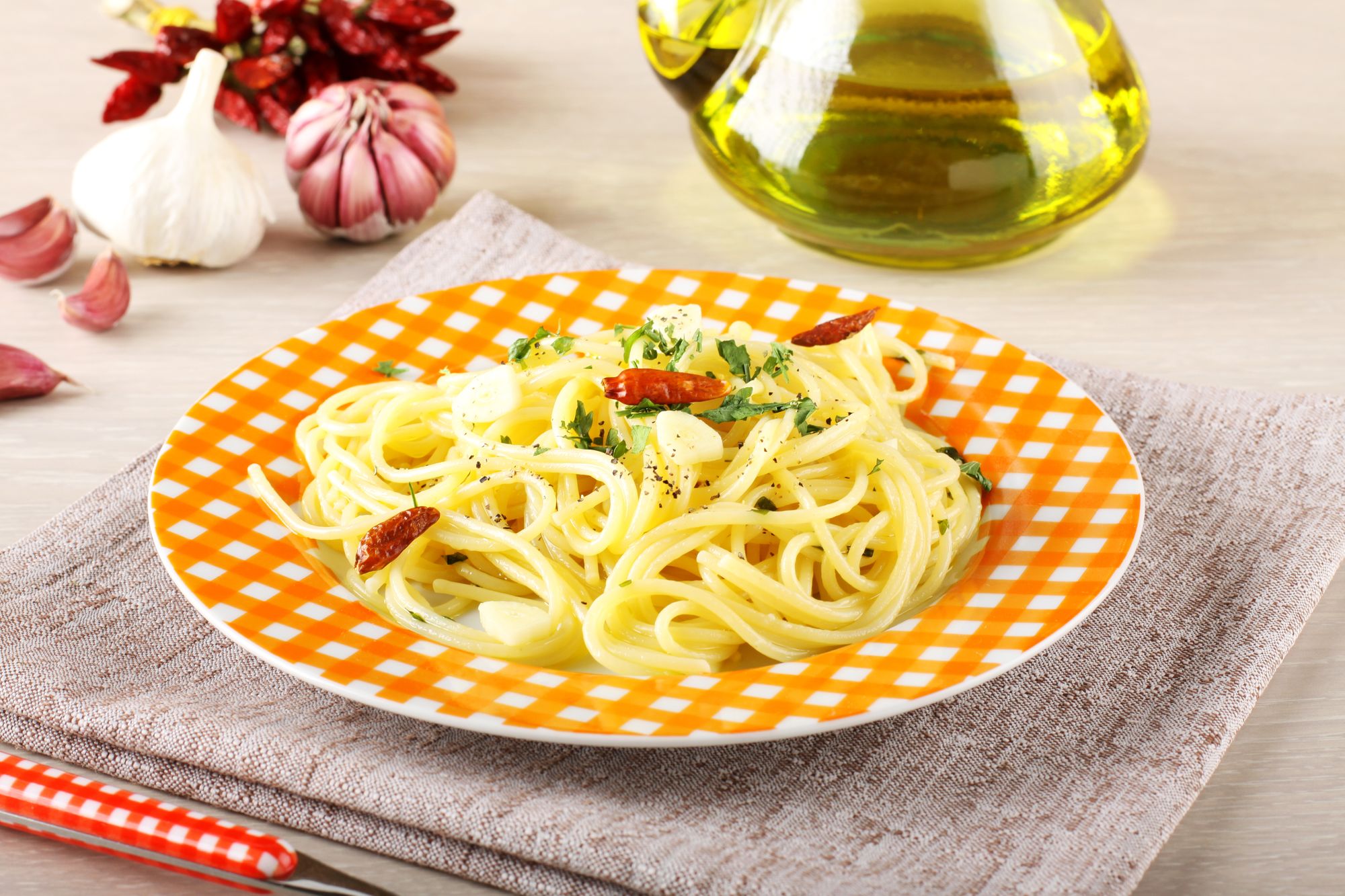 Simple Chilli and Garlic Spaghetti