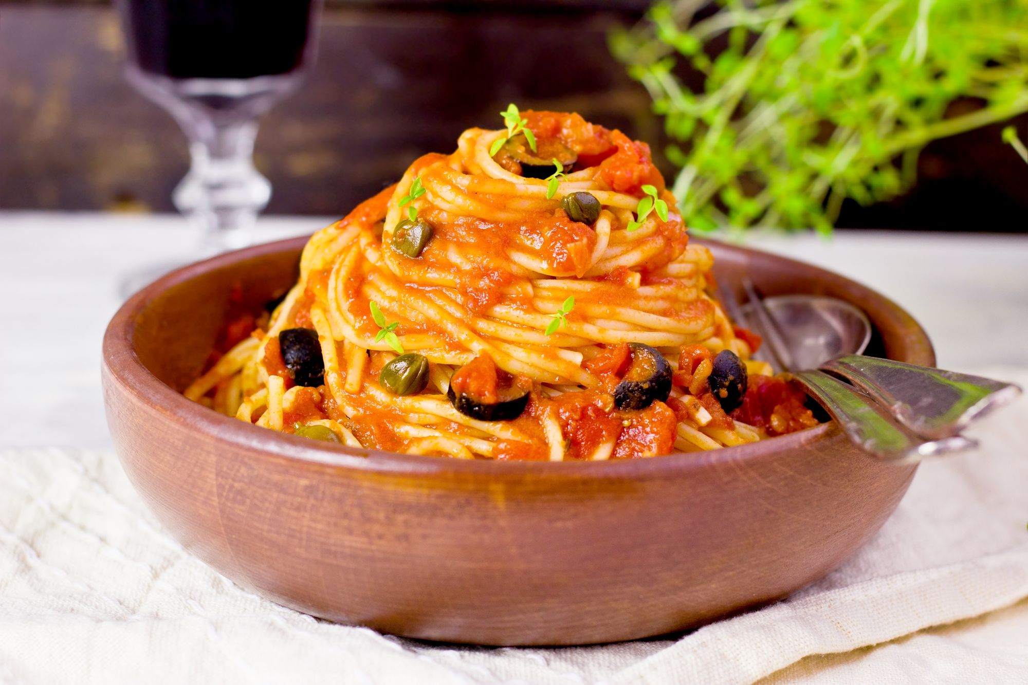 Black Olive and Tomato Spaghetti