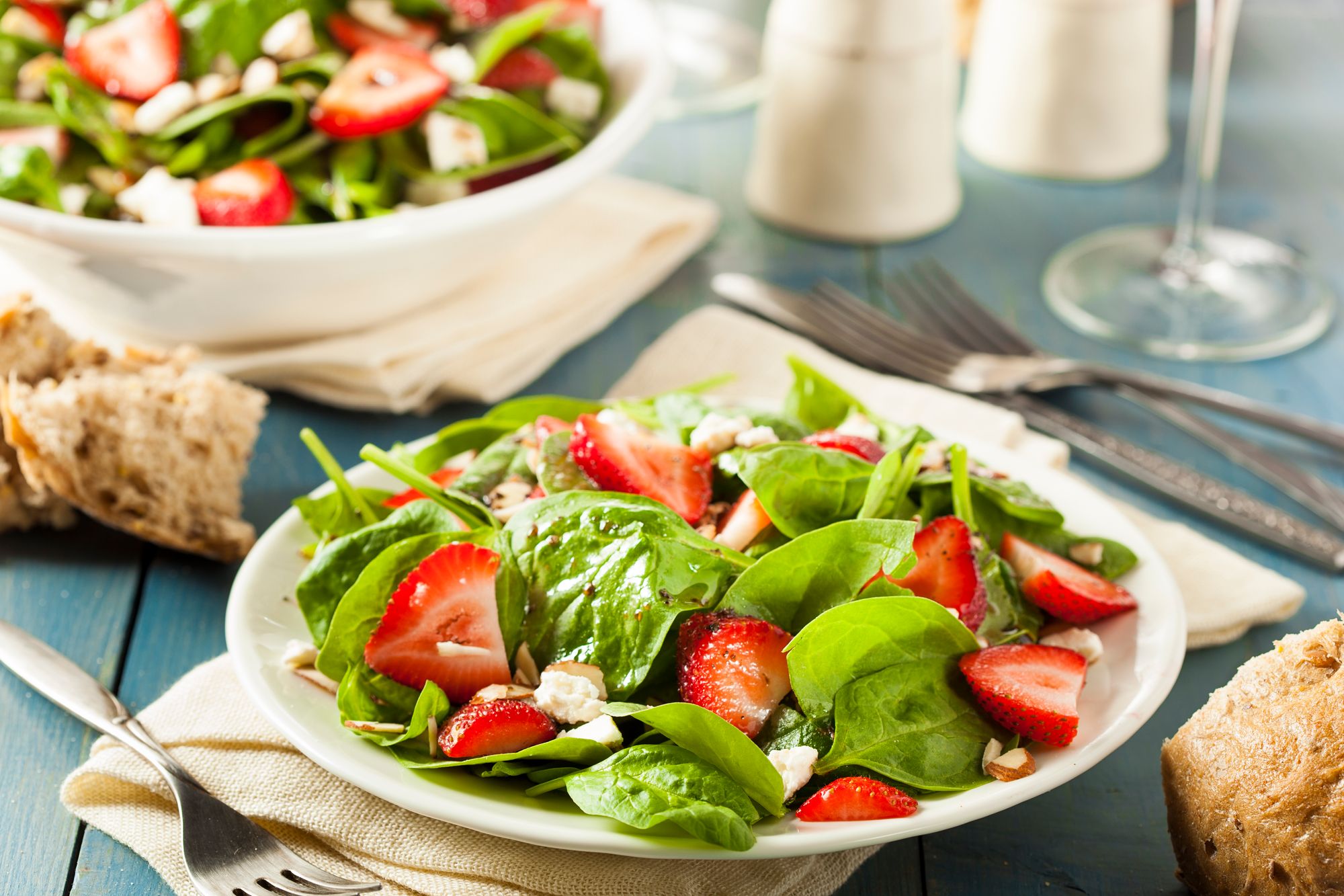 Balsamic Strawberry and Halloumi Salad