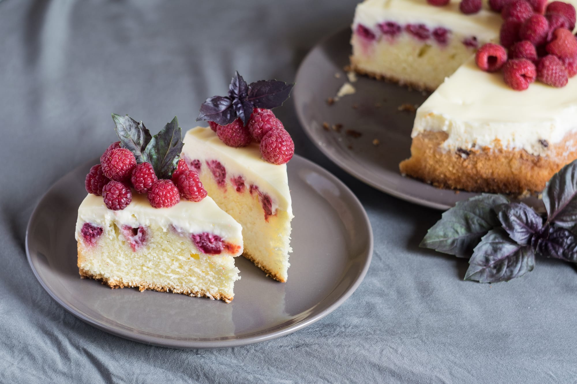 Raspberry and Choc Chip Cheesecake