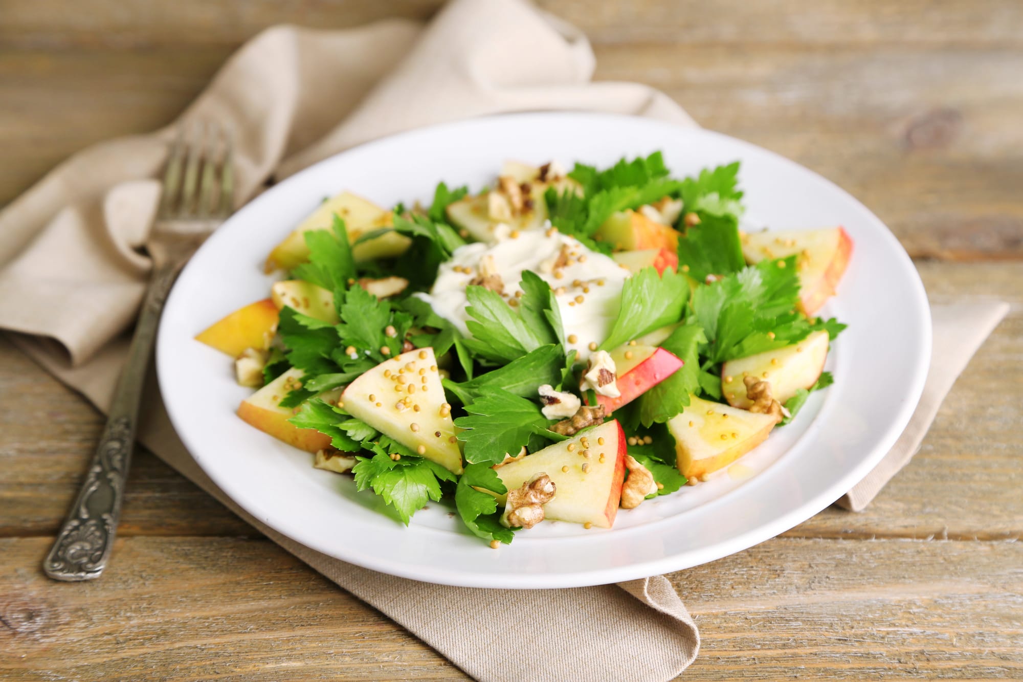 Peach, Mozzarella and Quinoa Salad