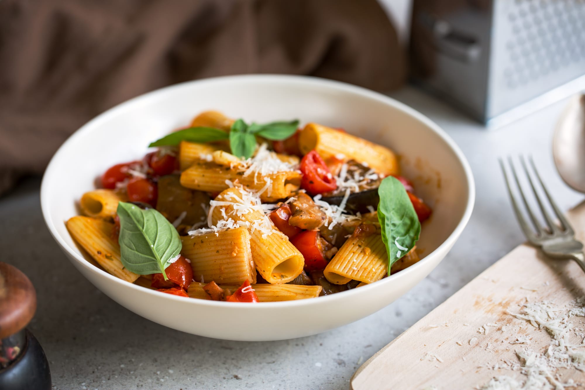 Aubergine Rigatoni