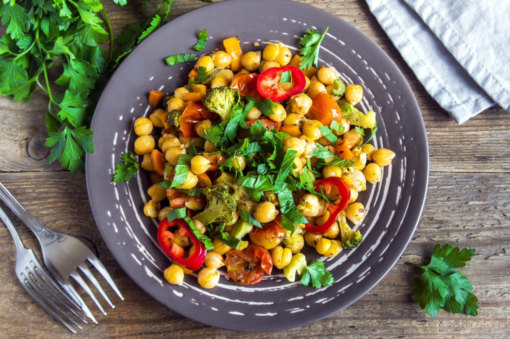 Paprika-Spiced Chickpea and Vegetable Traybake