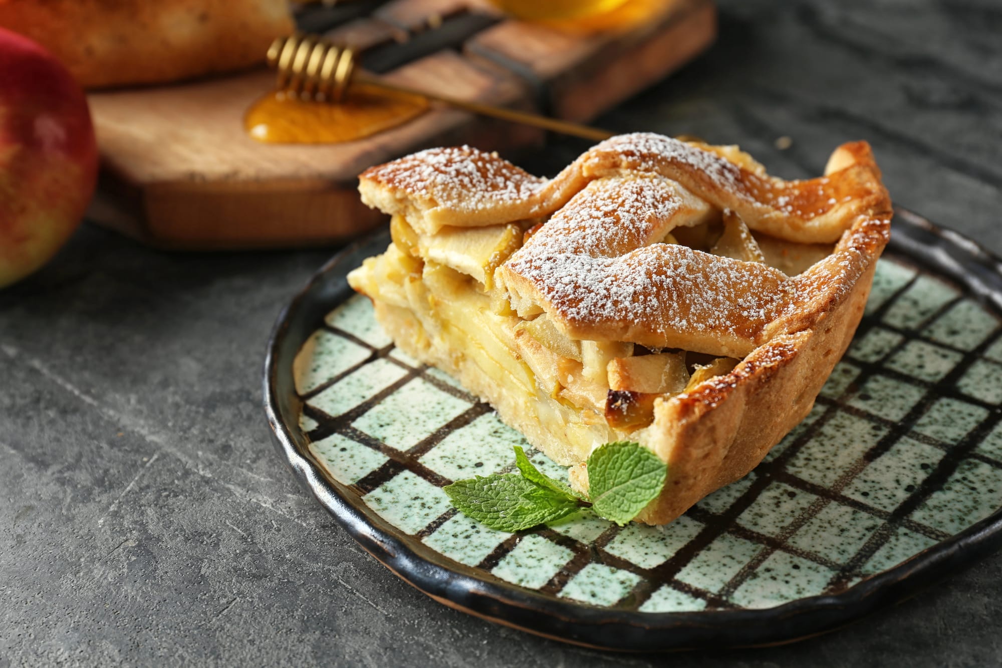 Easy Apple and Vanilla Puff Pastry Tart