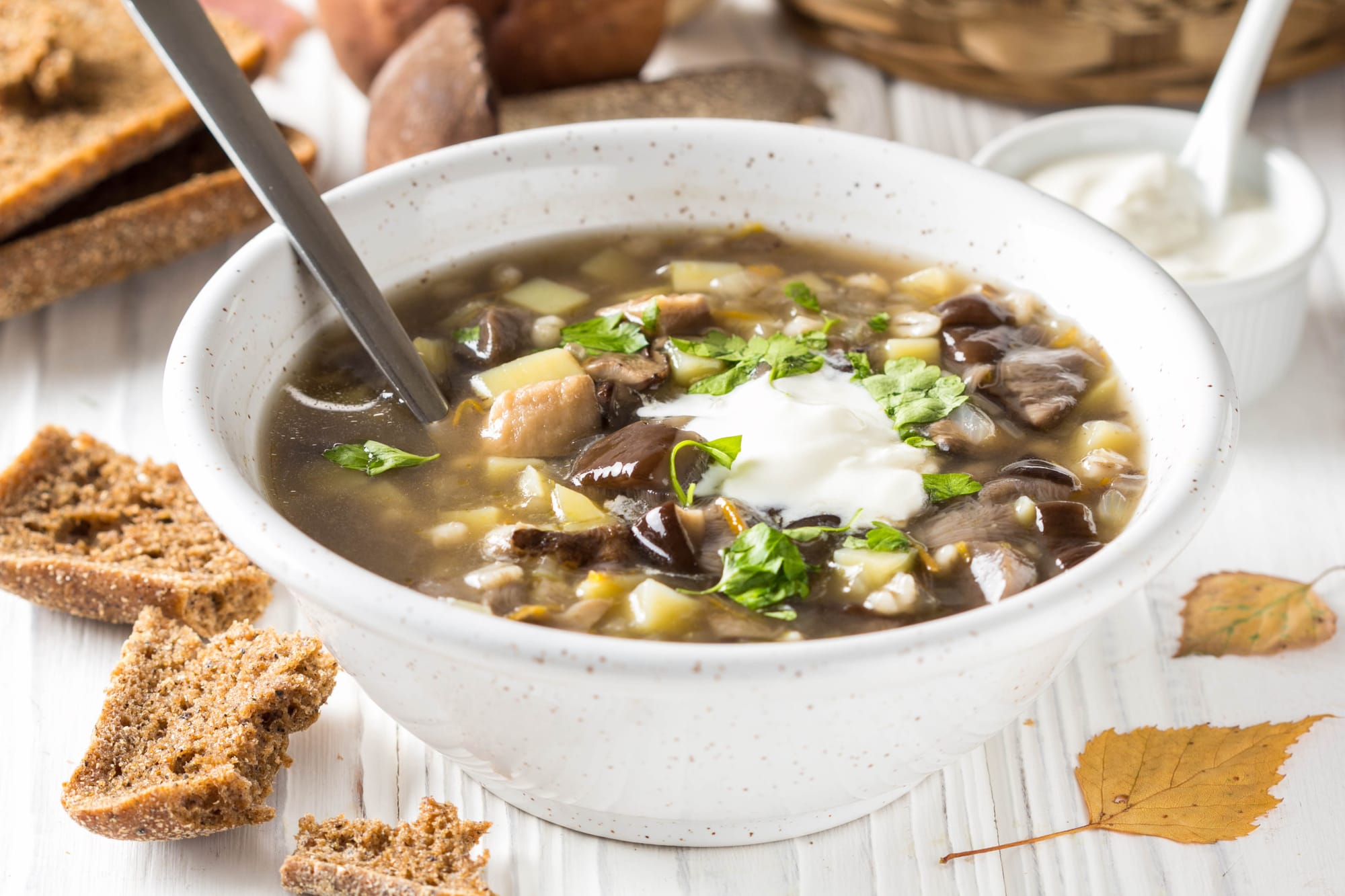 Hearty Mushroom and Pearl Barley Soup