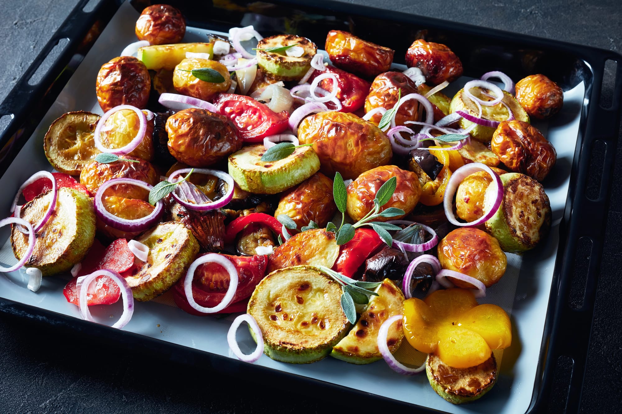 Mediterranean Roasted Vegetable Traybake