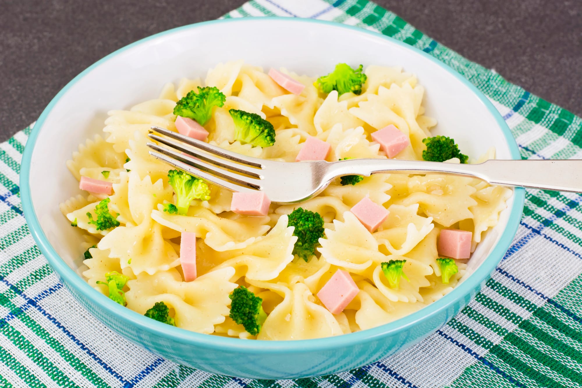 Ham, Cheese and Broccoli Conchiglie