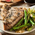 Peppercorn Tuna with Ginger Dressing