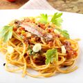 Spaghetti with Anchovies and Lemon