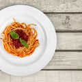 Red Pepper and Walnut Linguine