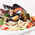 Spaghetti with Clams and Tomatoes