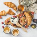 Croissants with Fig, Cheese and Prosciutto