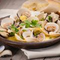 Clams in White Wine with Jamon