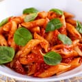 Spinach and Sundried Tomato Rigatoni