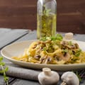 Spaghetti with Leeks and Mushrooms