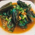 Mussels with Thai Basil and Oyster Sauce